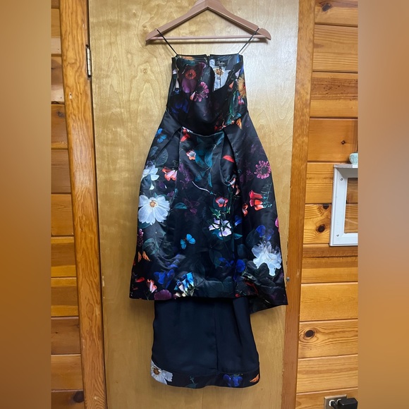 Parker, Black Label, Roxanne Dress, 6, NWT - Picture 2 of 6